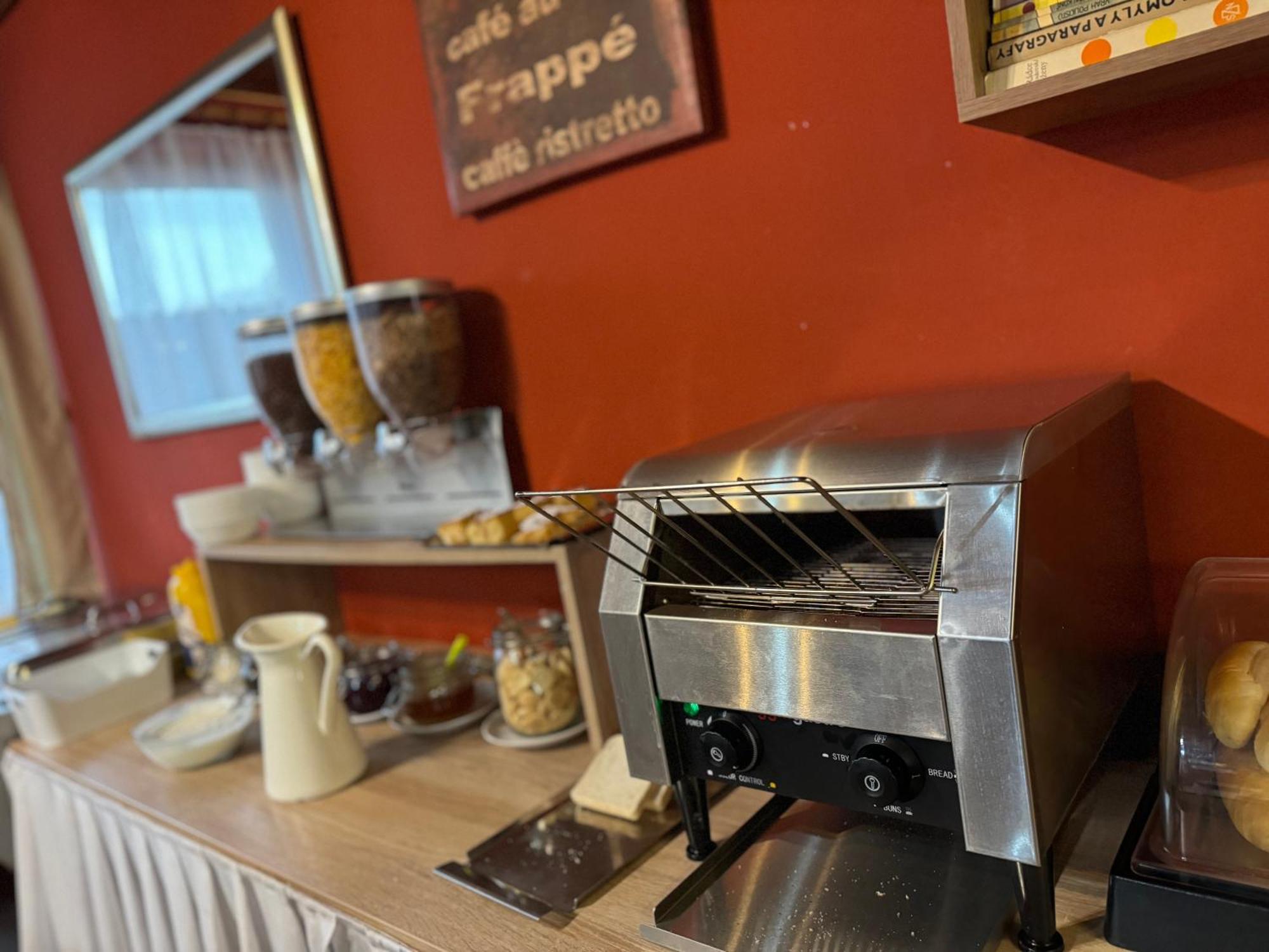 Hotel Formanka Hustopeče Esterno foto